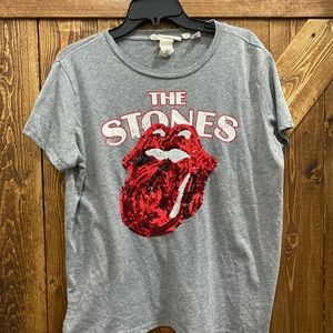 The rolling stone shirt